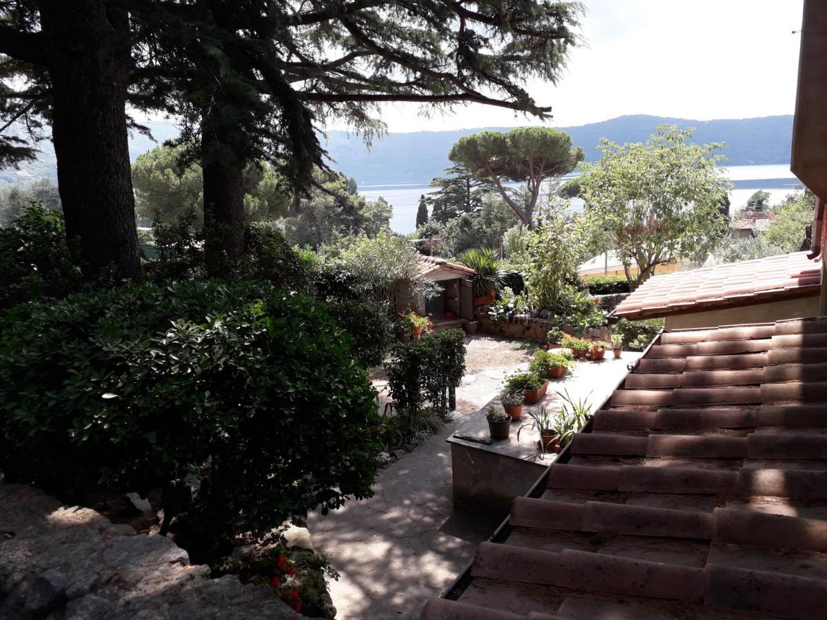Bed&Breakfast "Fiorella" Sul Lago Castel Gandolfo Εξωτερικό φωτογραφία