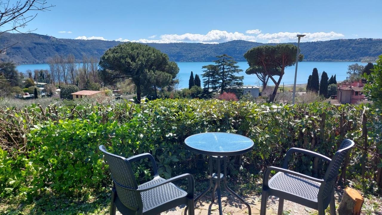 Bed&Breakfast "Fiorella" Sul Lago Castel Gandolfo Εξωτερικό φωτογραφία