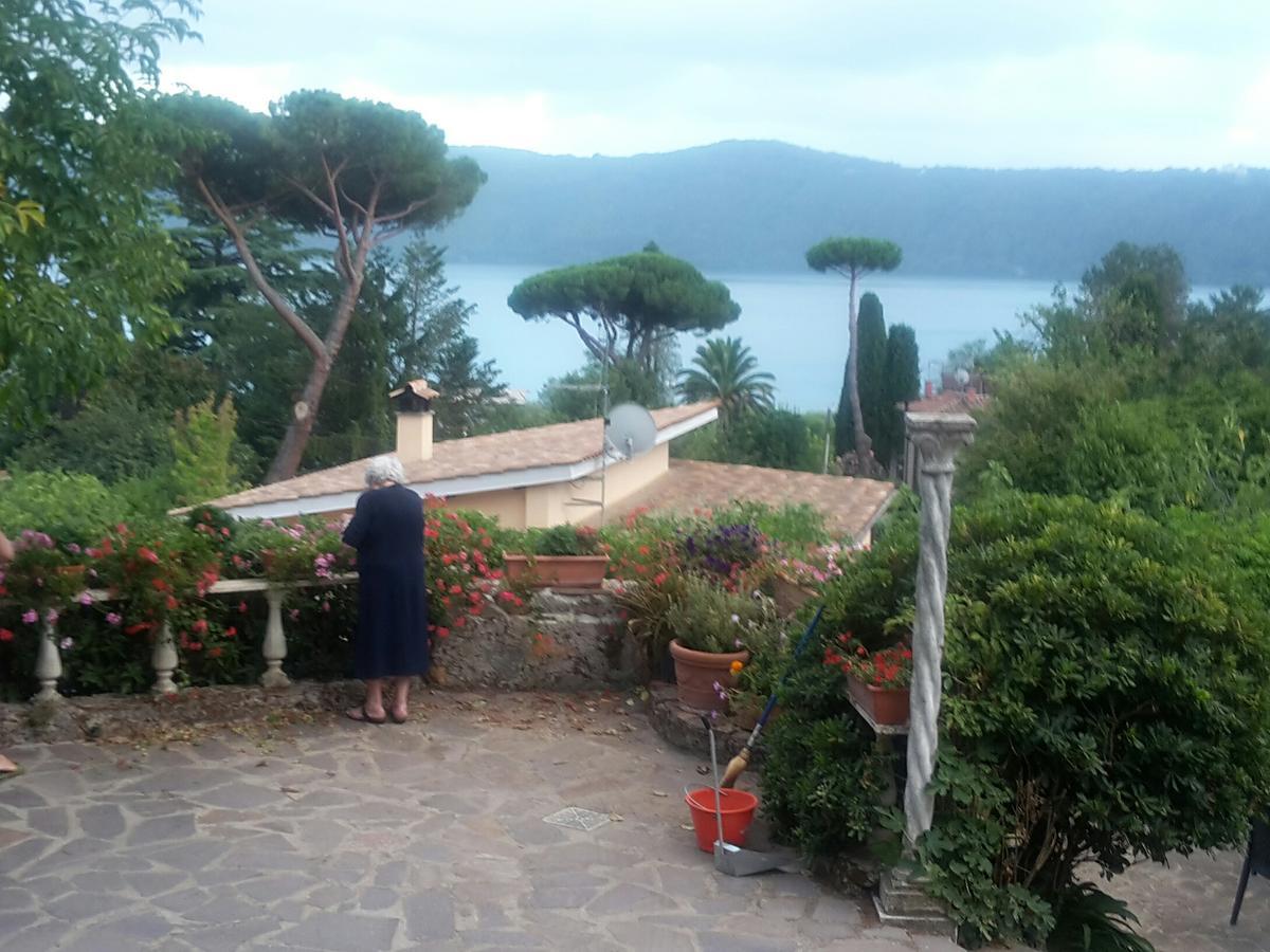 Bed&Breakfast "Fiorella" Sul Lago Castel Gandolfo Εξωτερικό φωτογραφία