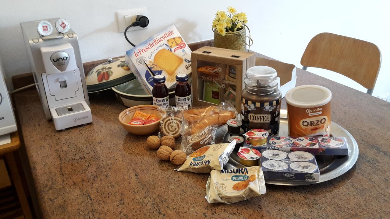 Bed&Breakfast "Fiorella" Sul Lago Castel Gandolfo Εξωτερικό φωτογραφία
