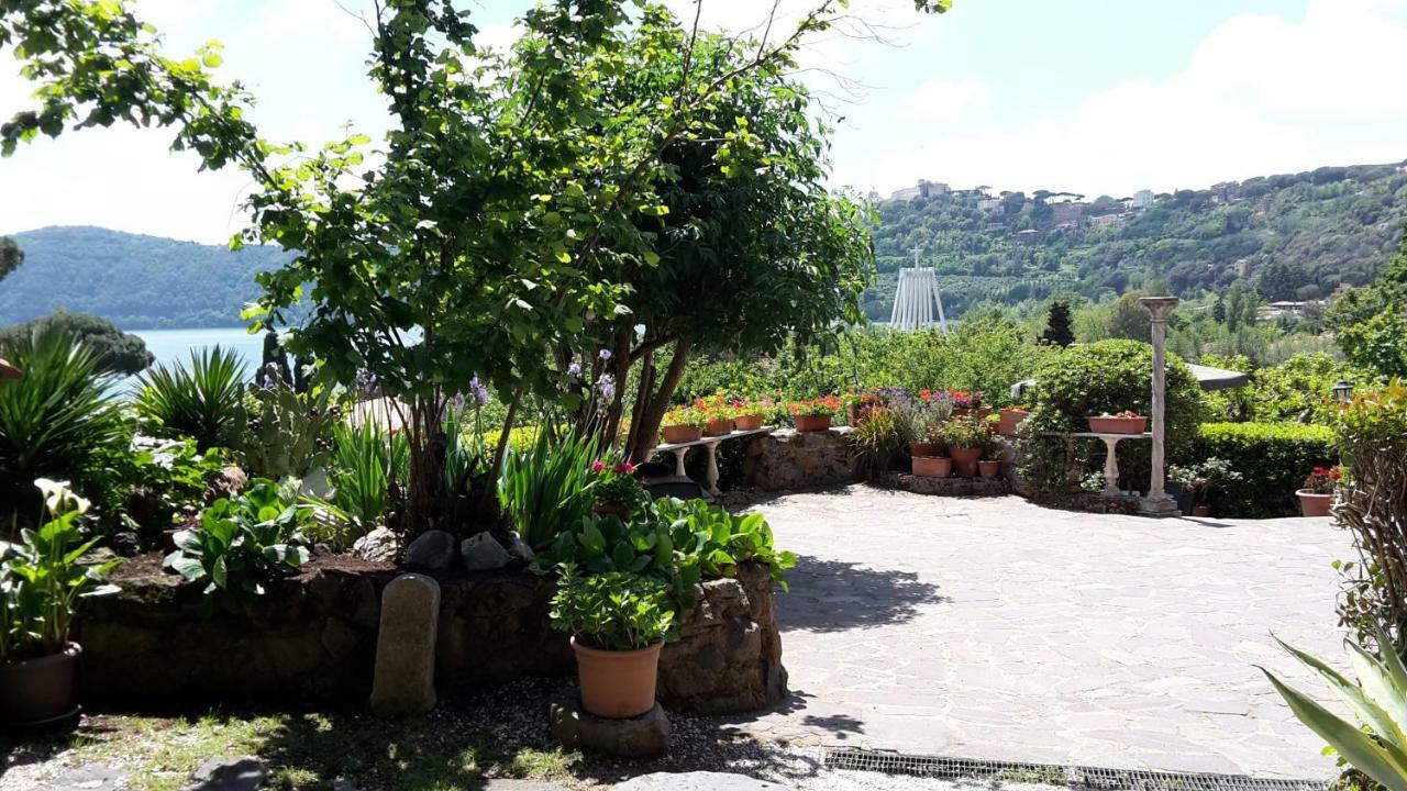 Bed&Breakfast "Fiorella" Sul Lago Castel Gandolfo Εξωτερικό φωτογραφία